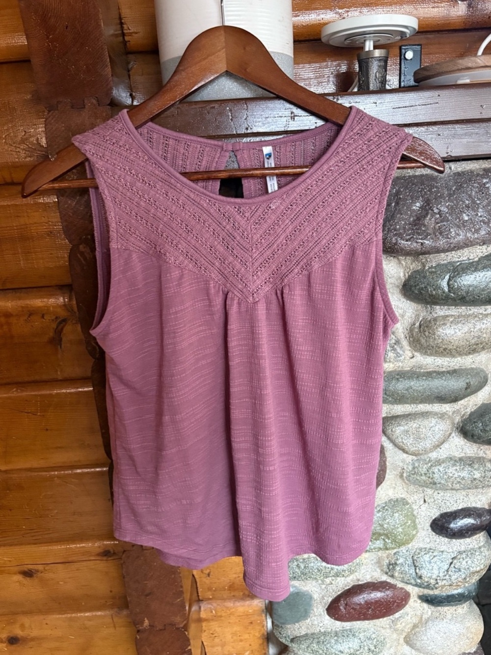 KUHL Mauve Purple Lace Crochet V Neck Sleeveless Boho Top S